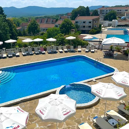 Gamartata Hotel Djuni