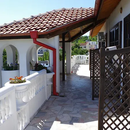 Hotel Gamartata 2*