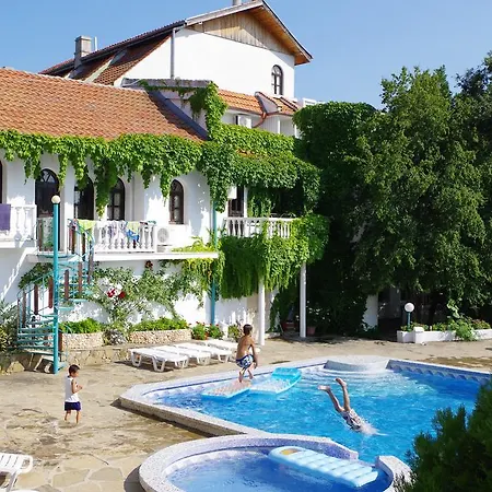 Gamartata Hotel 2*